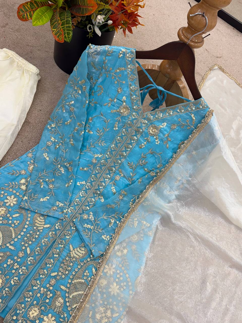 NEW PARTY WEAR LOOK PURE HEAVY FENDY SILK TOP PLAZZO