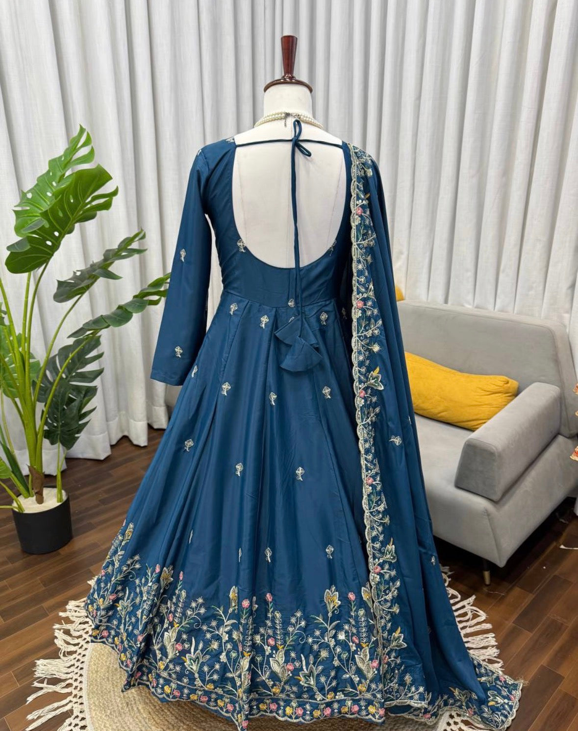 NATURAL CREPE SILK ANARKALI SET