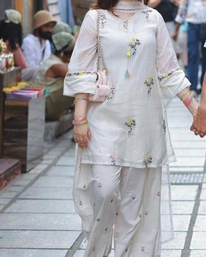 Soft Mull Chanderi Thread Work Top, Farshi Salwar and Dupatta