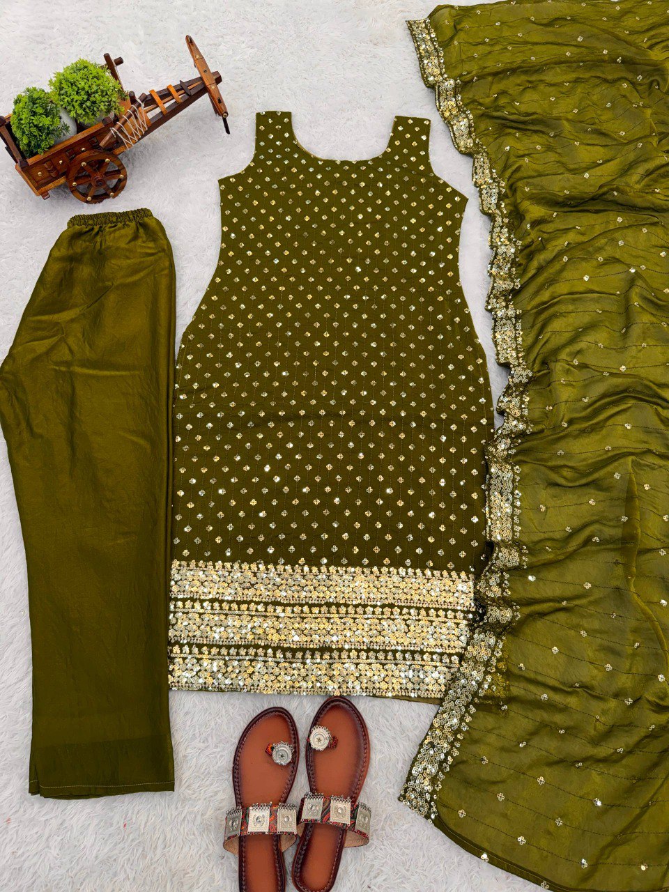 SPECIAL FENDY SILK EMBROIDERY SEQUENCE WORK TOP PANT WITH DUPATTA