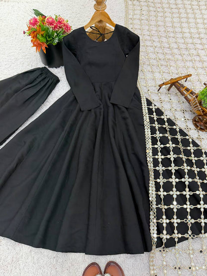 Black Color Roman Silk With Micro Cotton Inner Gown