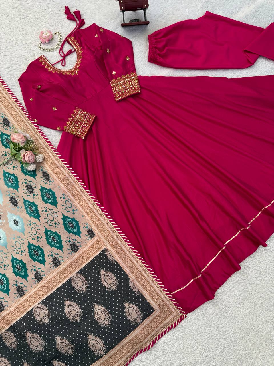 CLASSY TONES WITH PREMIUM FABRIC AND DETAILING