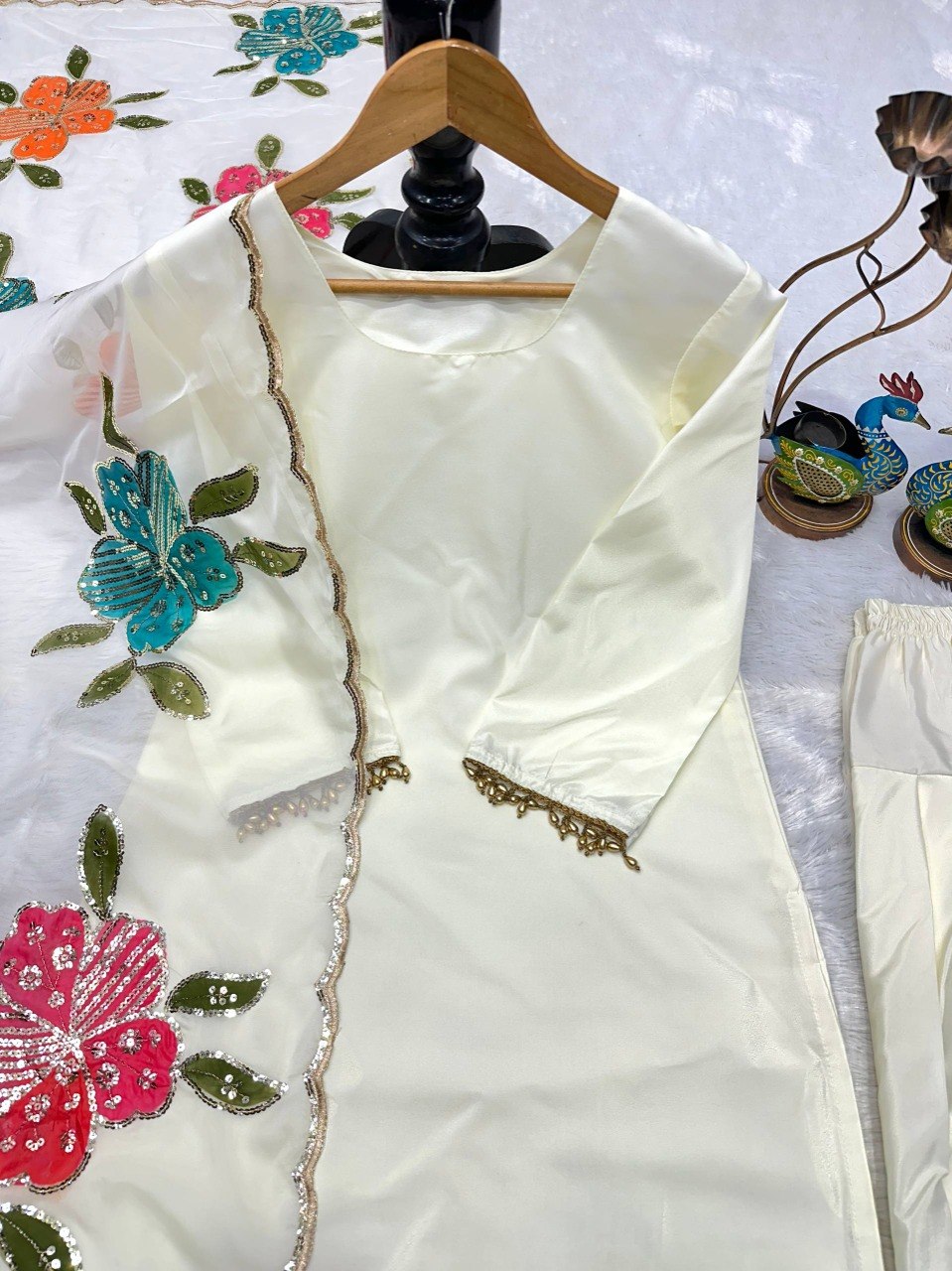 TOP AND FARSHI SALWAR WITH FANCY DUPATTA