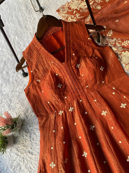 EXCLUSIVE 3-PIECE KURTI WITH FLARED SHARARA