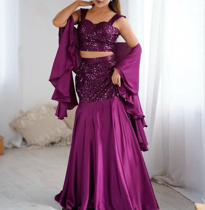 NATURAL CREPE FISHCUT LEHENGA