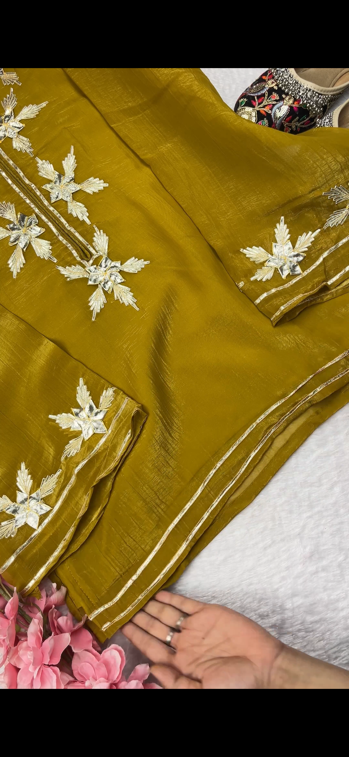 Gotta patti kurta set