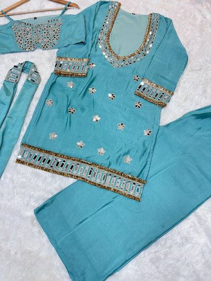 CHINON BUSTIER ZARI AND REAL MIRROR SET