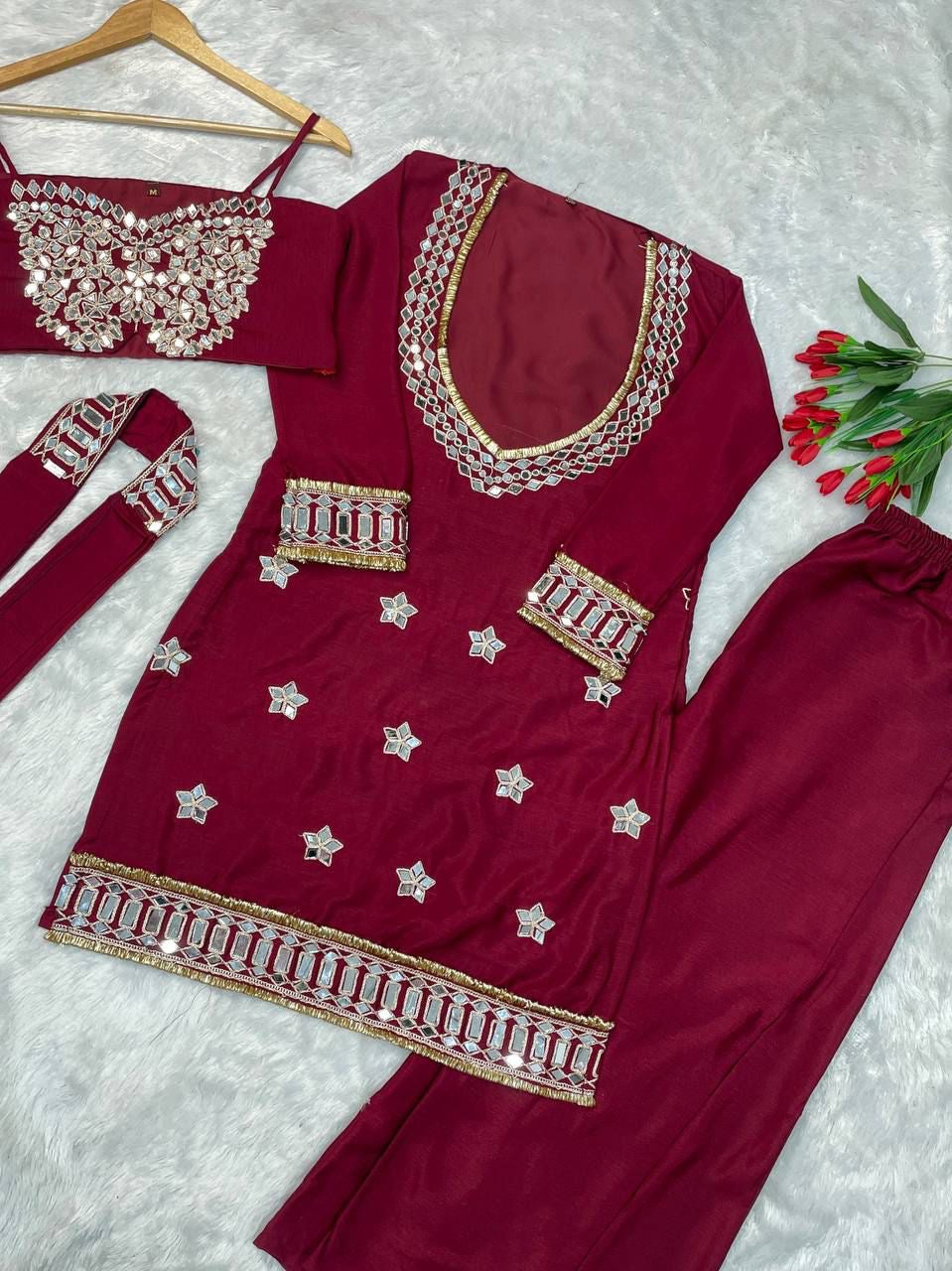 CHINON BUSTIER ZARI AND REAL MIRROR SET