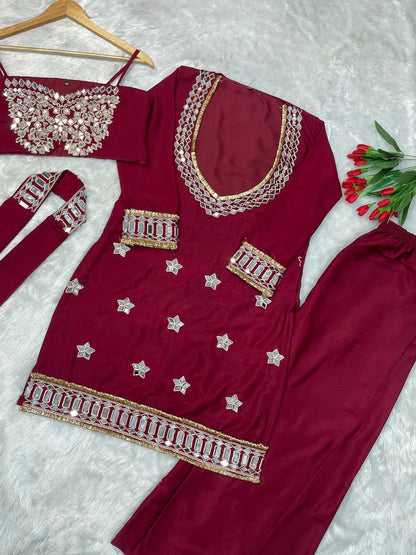 CHINON BUSTIER ZARI AND REAL MIRROR SET