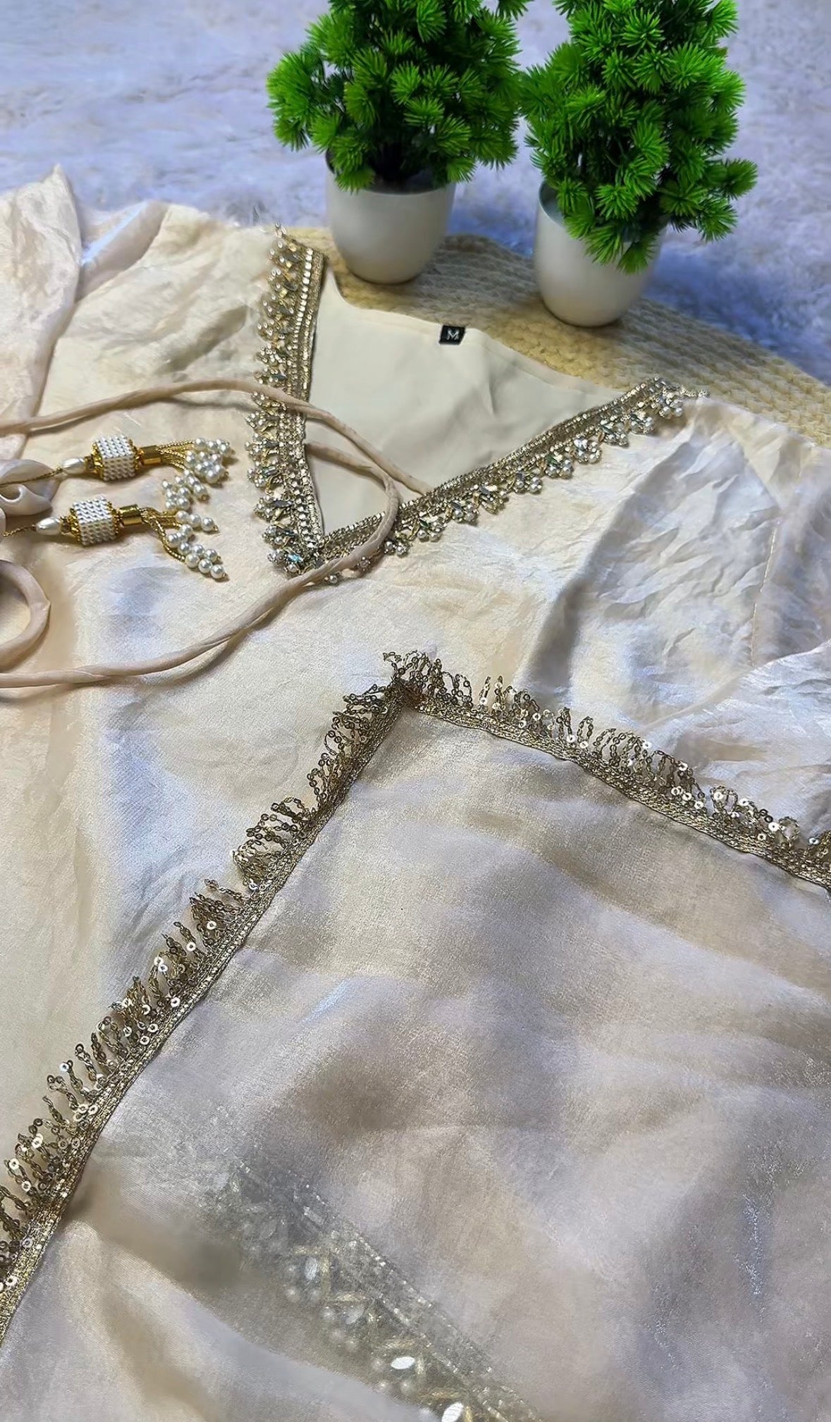 Fendy Satin Silk Farsi Set