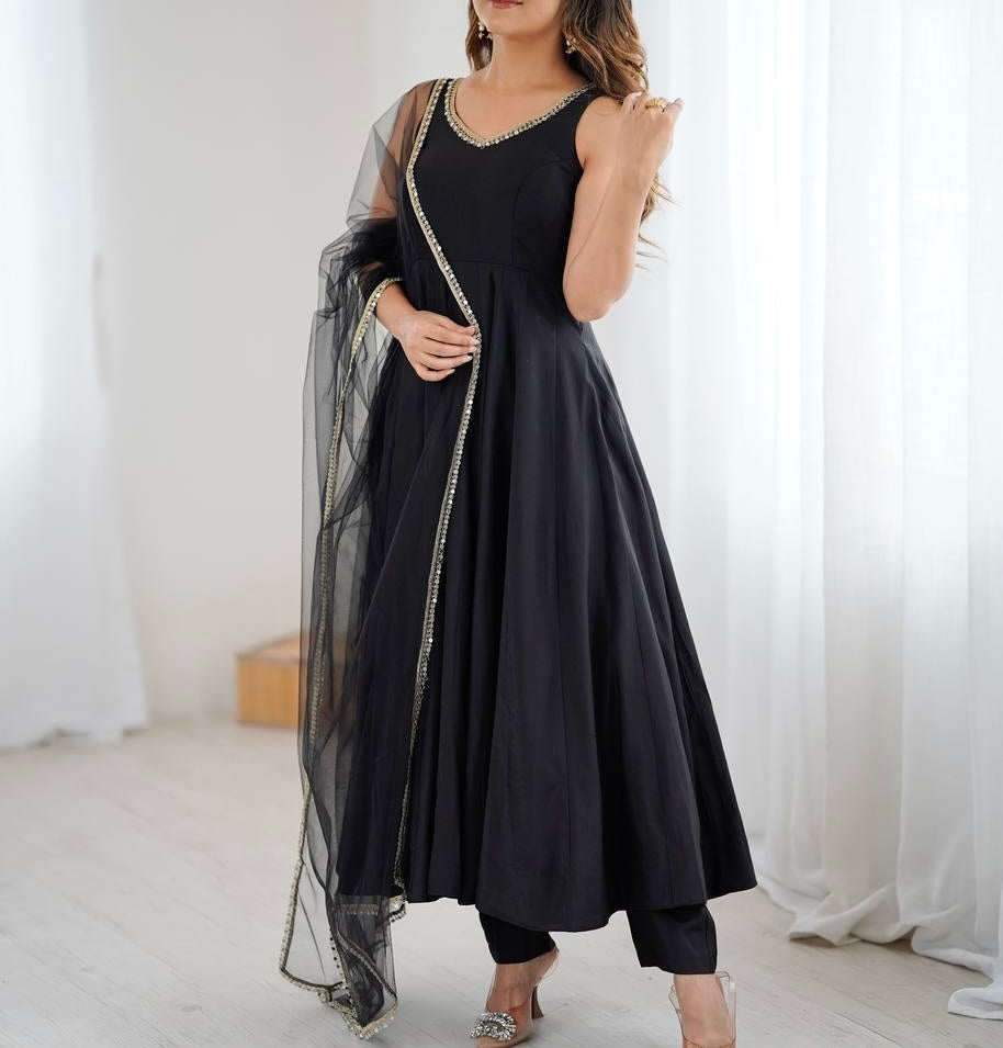 HEAVY PURE ROMAN SILK CHANDERI ANARKALI SET