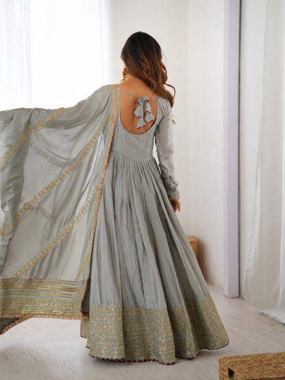 CHINNON HEAVY ANARKALI SUIT SET