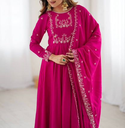 PERFECT FOR UPCOMING FESTIVITIES AND WEDDINGS, OFFERING COMFORT AND STYLE