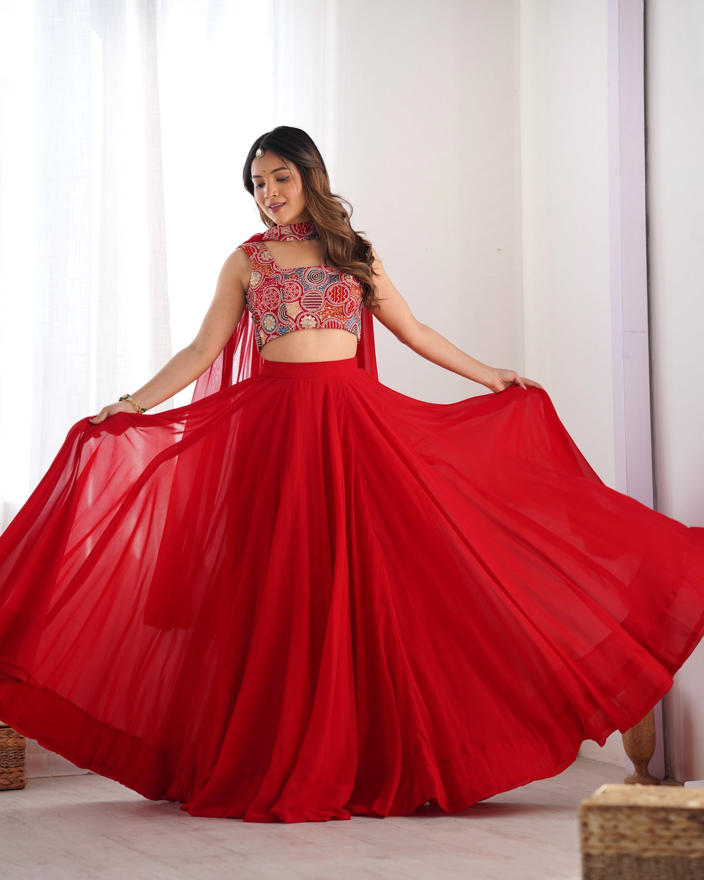 FULLY READY TO WEAR DESIGNER LEHENGA CHOLI DRESS BAZZAR