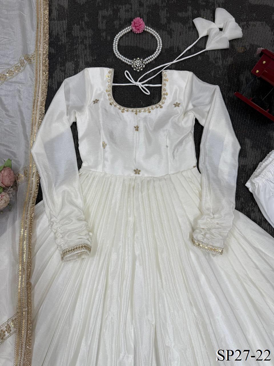 CHINNON HEAVY ANARKALI SUIT SET