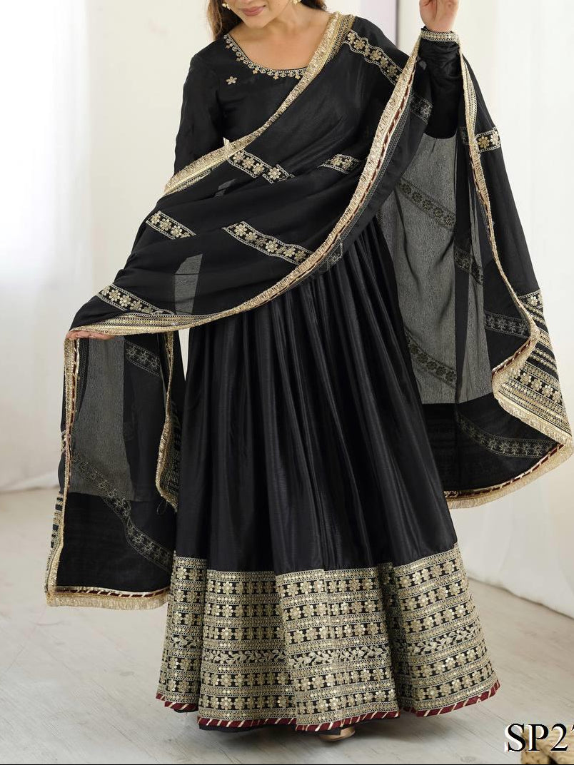 CHINNON HEAVY ANARKALI SUIT SET