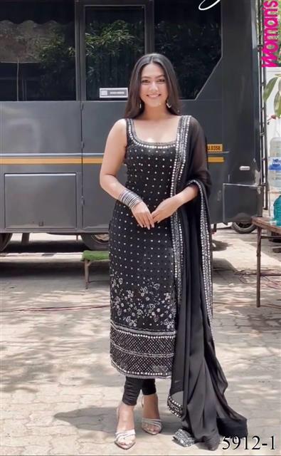 Black Color Foux Georgette Sequience Work Top Pent