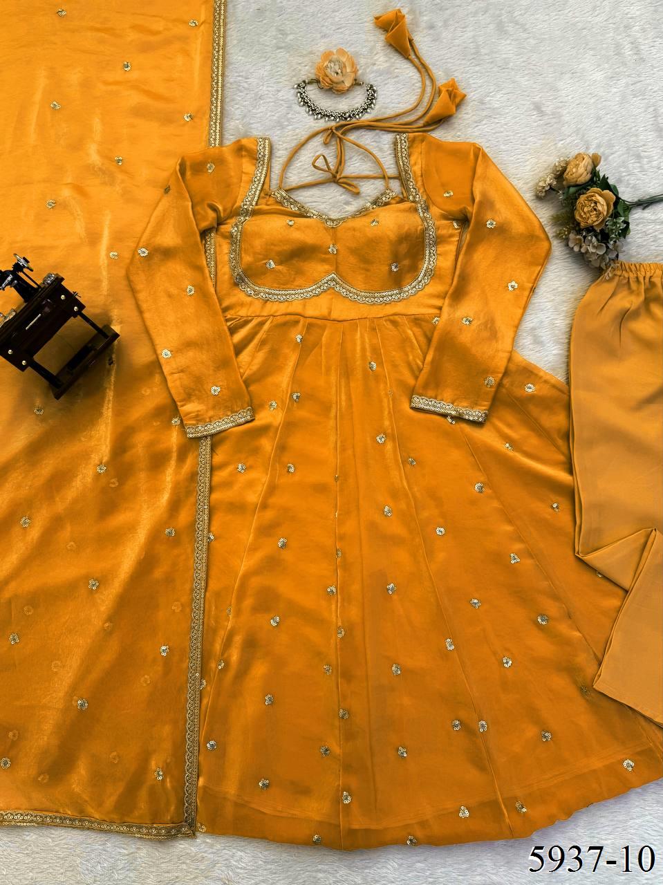 FENDY SILK VIRAL GOWN SET
