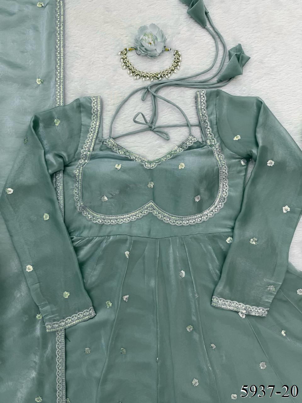 FENDY SILK VIRAL GOWN SET