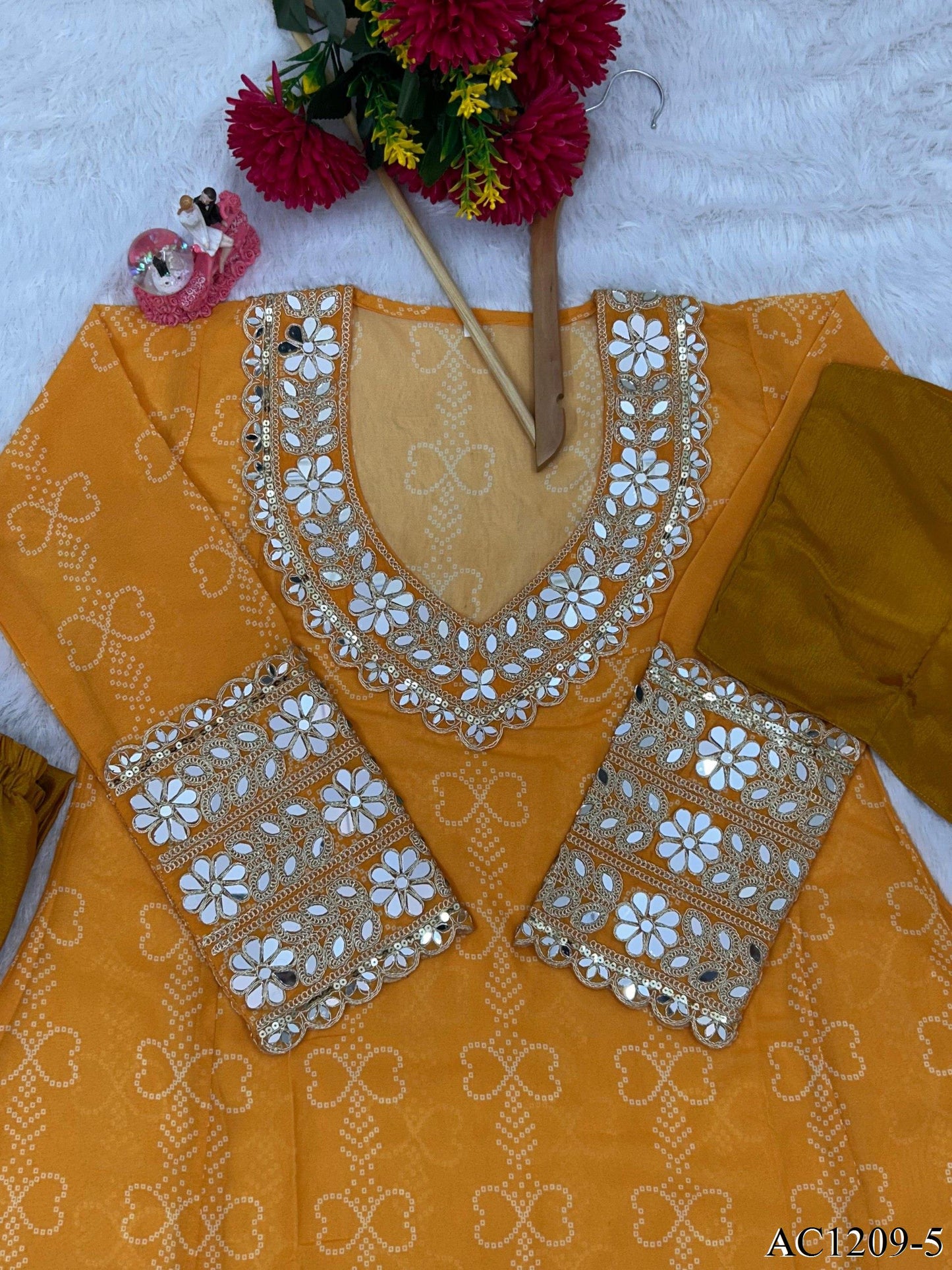 FAUX GEORETTE BUSTIER KURTI SET