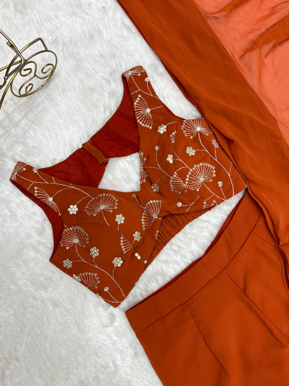 Nwe Wear Pure Fox Georgette With Plain Work Saree Sharara