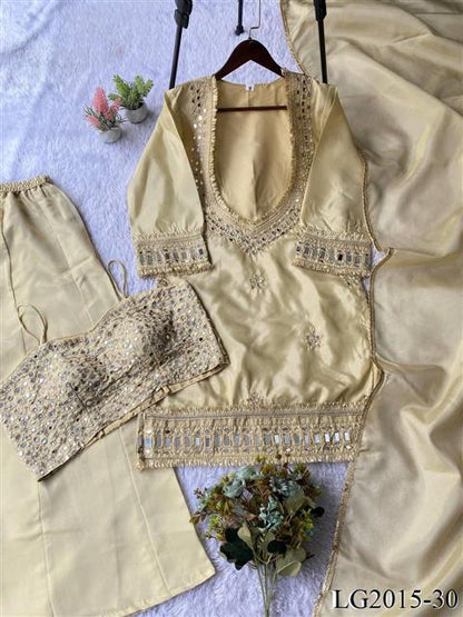 Beautiful 4 Piece Viral Set