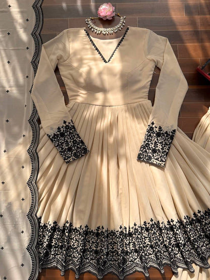 Eid special Thread Detailing Work Top Plazzo With Dupatta