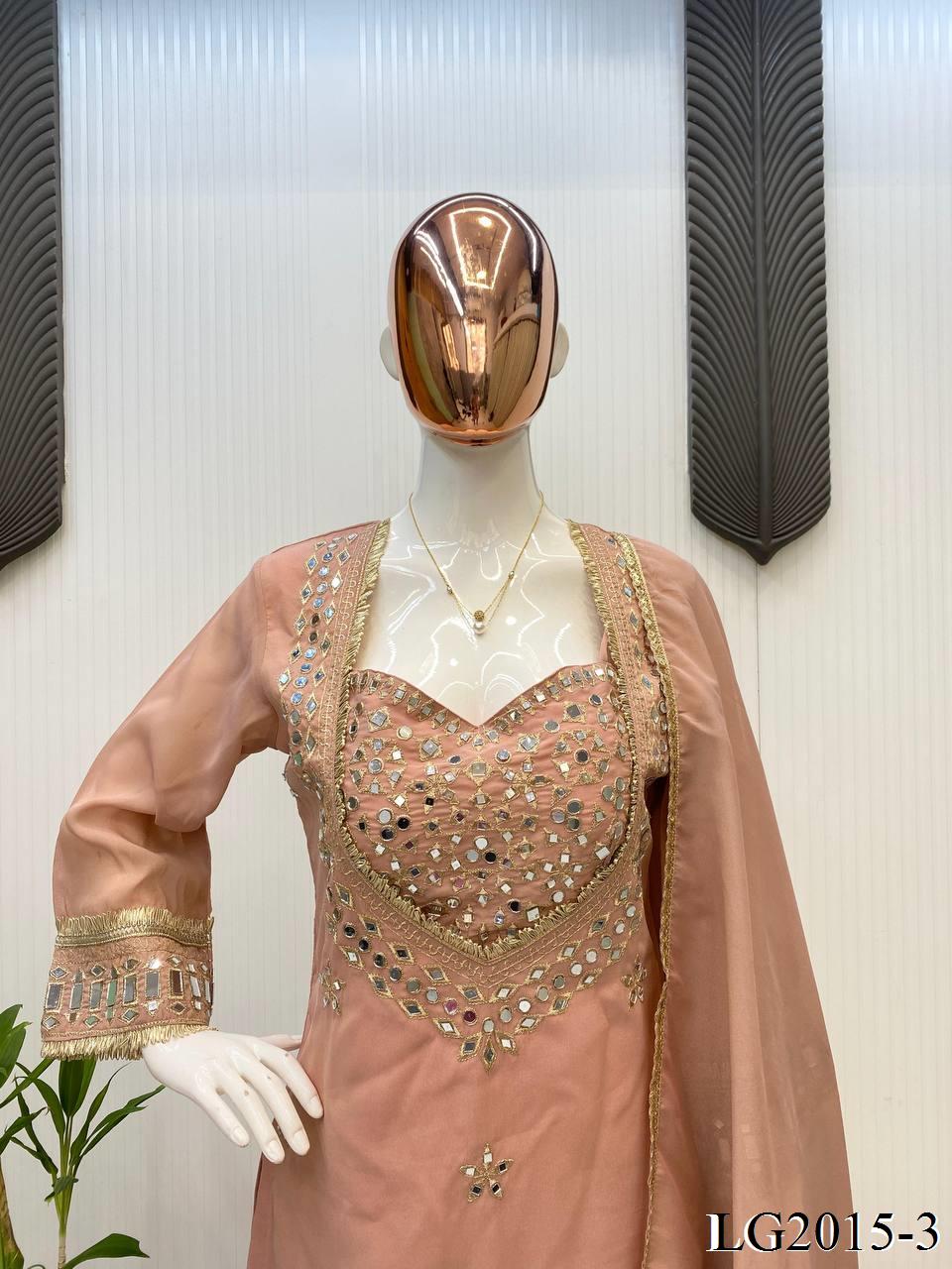 Beautiful 4 Piece Viral Set