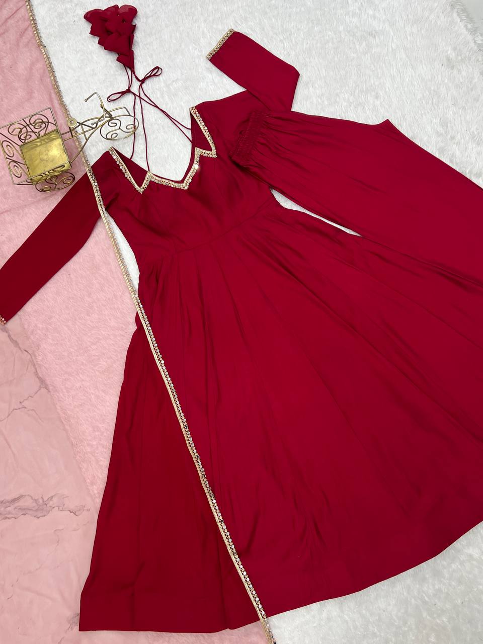 Viral Neck Design Anarkali Set