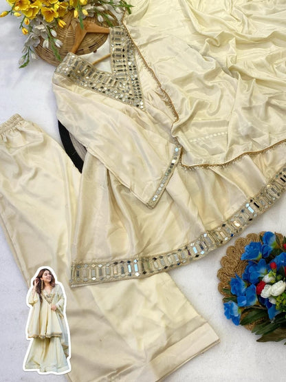 Viral Mirror Work Set